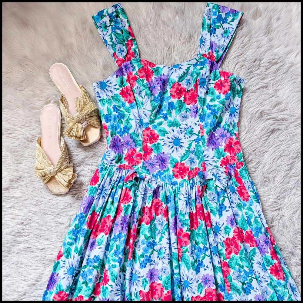 EUC Vintage 90s Sarin New York Floral Drop Waist Midi Dress